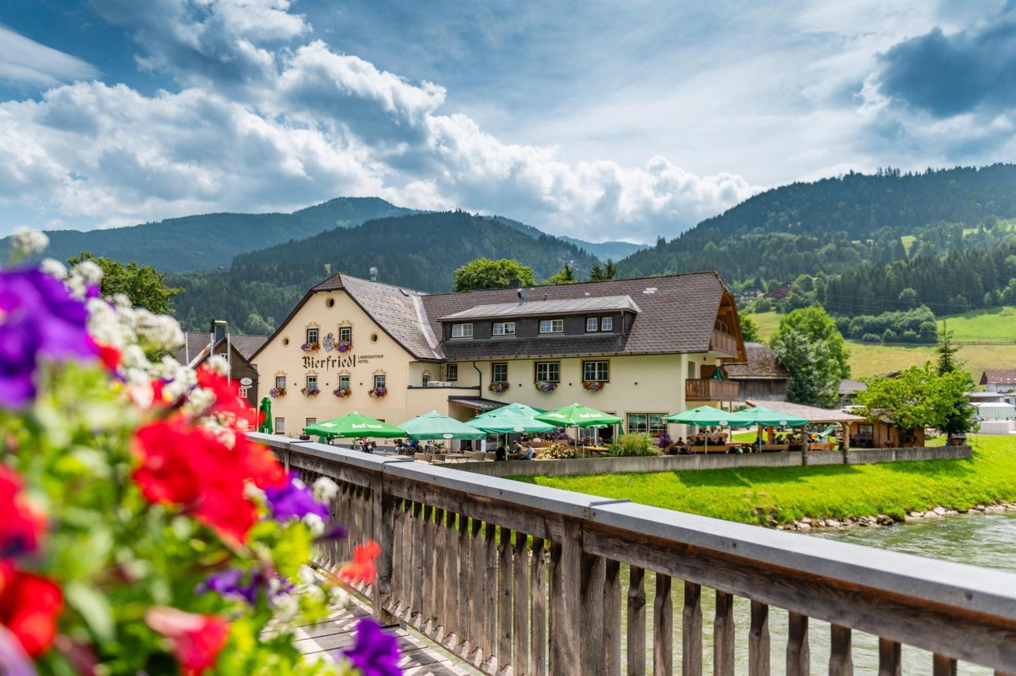 Landgasthof Bierfriedl Pruggern Exterior foto